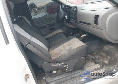 2008 Chevrolet Silverado 2500Hd Work Truck from USA, damaged, VIN 1GCHK24K88E208274